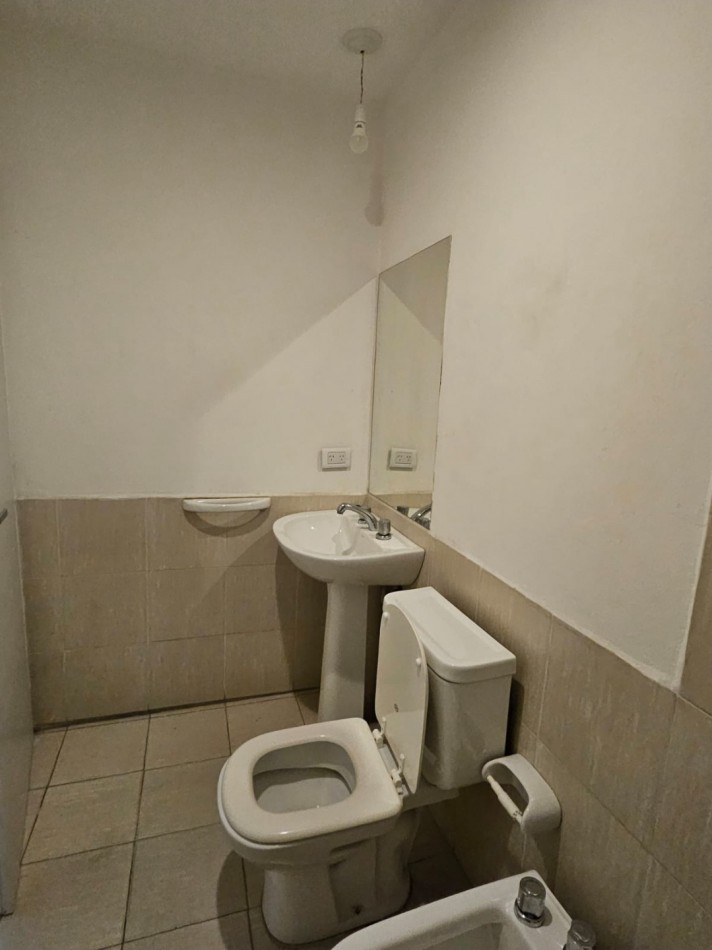 ALQUILO DEPARTAMENTO EN AV COLON 